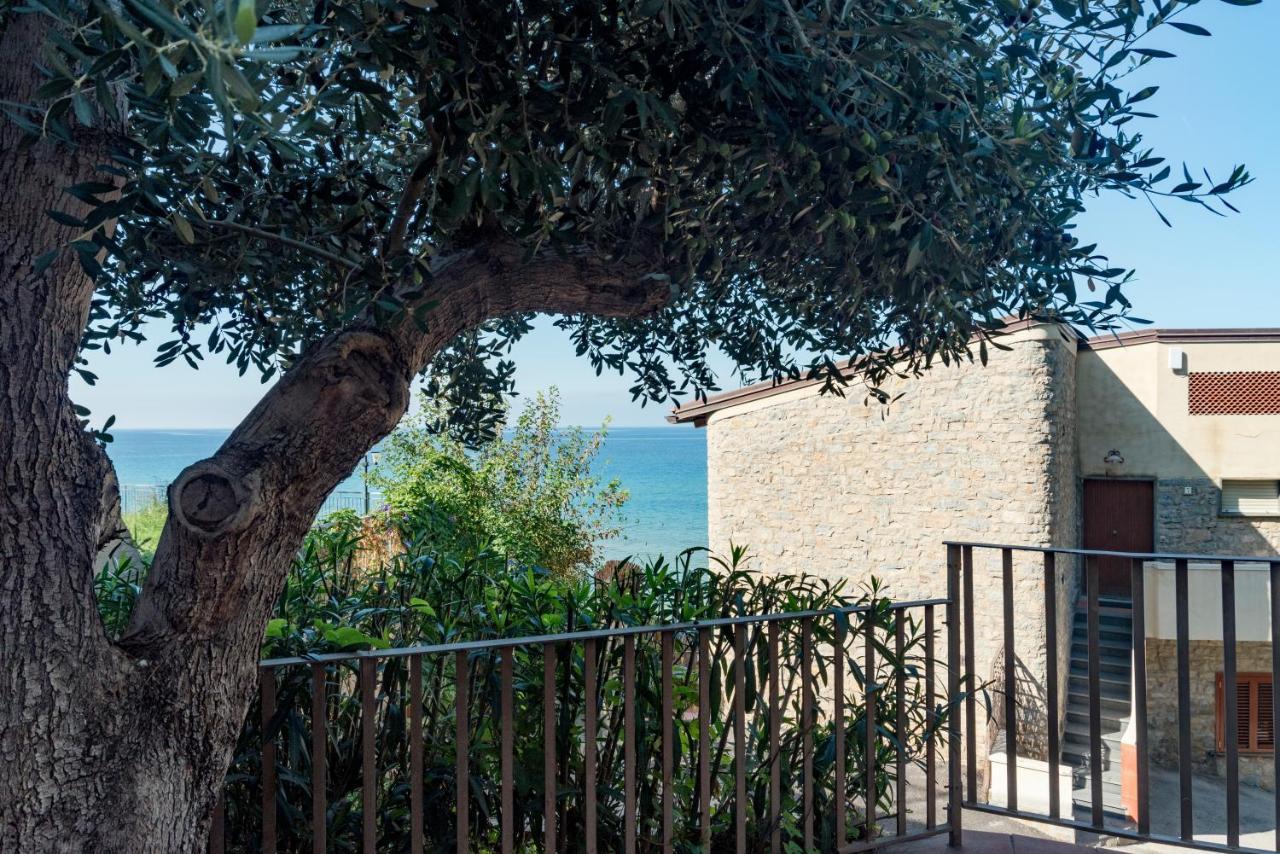 Residenza Fontanelle-Beach Resort Santa Maria di Castellabate Exteriör bild